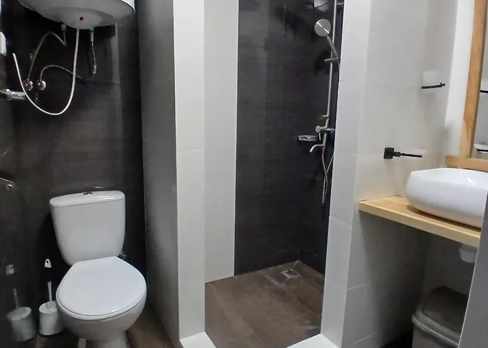 Privat-villa-котедж شقة *